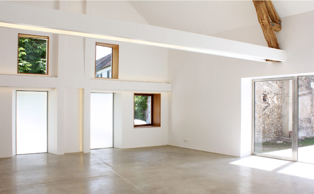 E04 COQ FAISAN – réhabilitation d’une grange en salle municipale, Bailly-Romainvilliers (77) vue intérieure projet